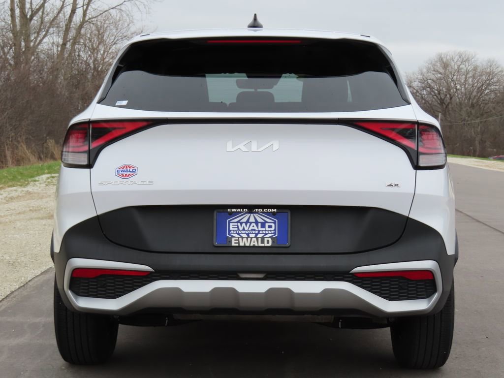 Certified 2025 Kia Sportage LX image 12