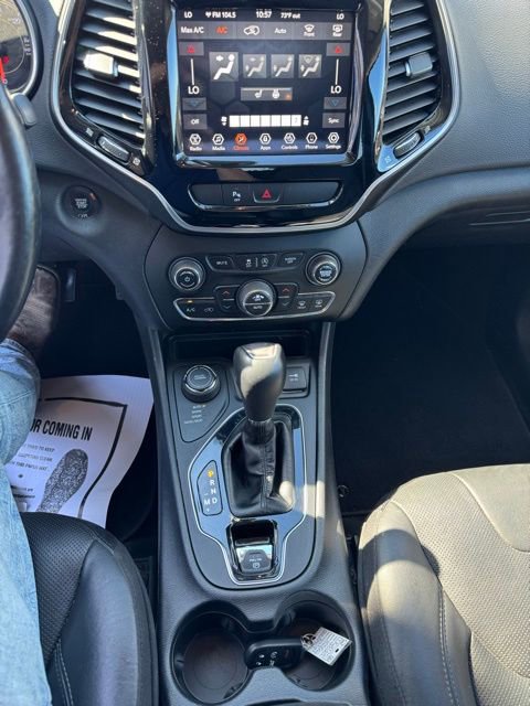 Used 2020 Jeep Cherokee Limited image 14