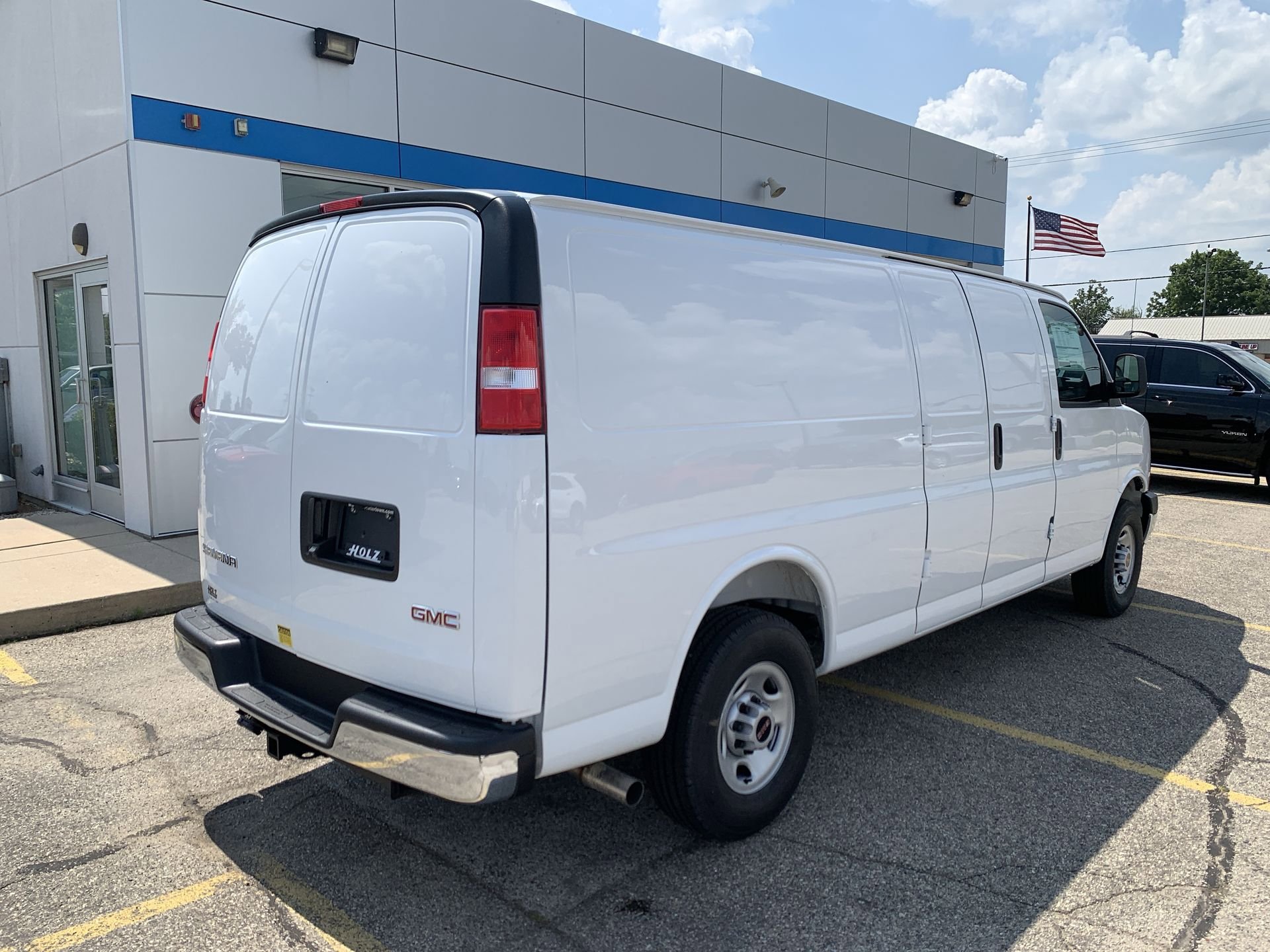 New 2025 GMC Savana 2500 Extended w/ Driver Convenience Package RWD image 46