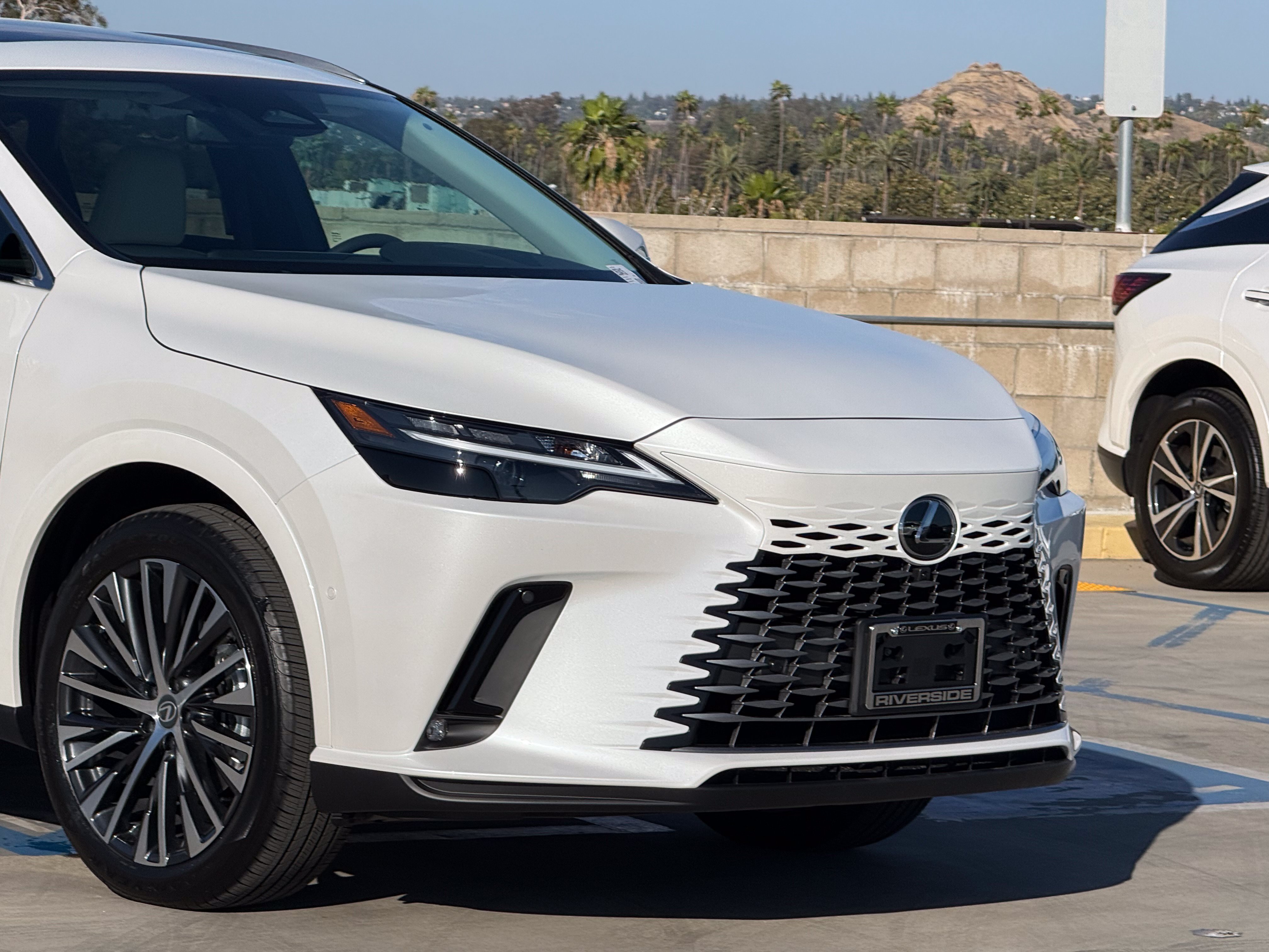 New 2026 Lexus RX 350 FWD image 3
