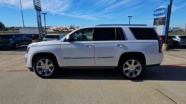 Certified 2019 Cadillac Escalade Premium Luxury image 5