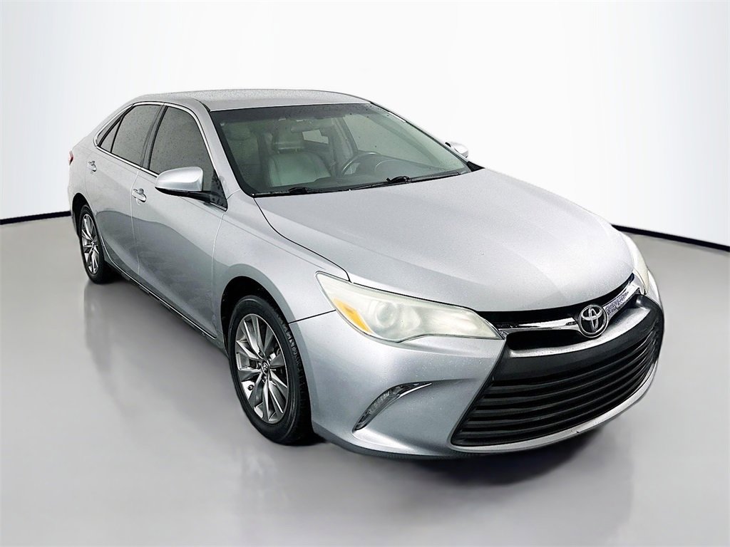 Used 2017 Toyota Camry XLE