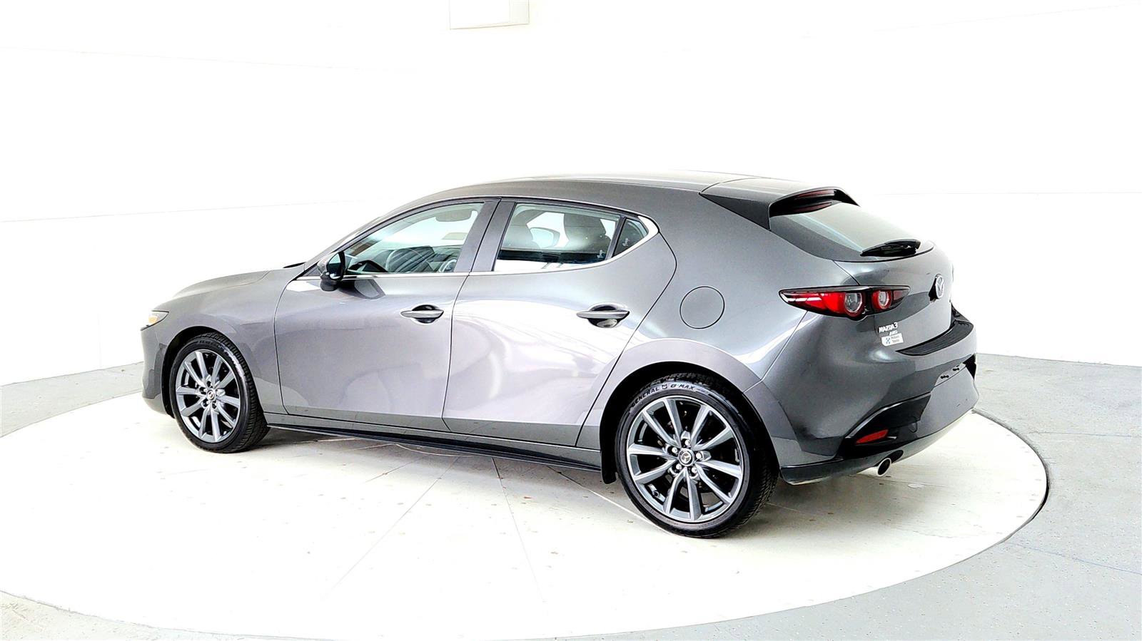 Used 2021 MAZDA MAZDA3 s image 4