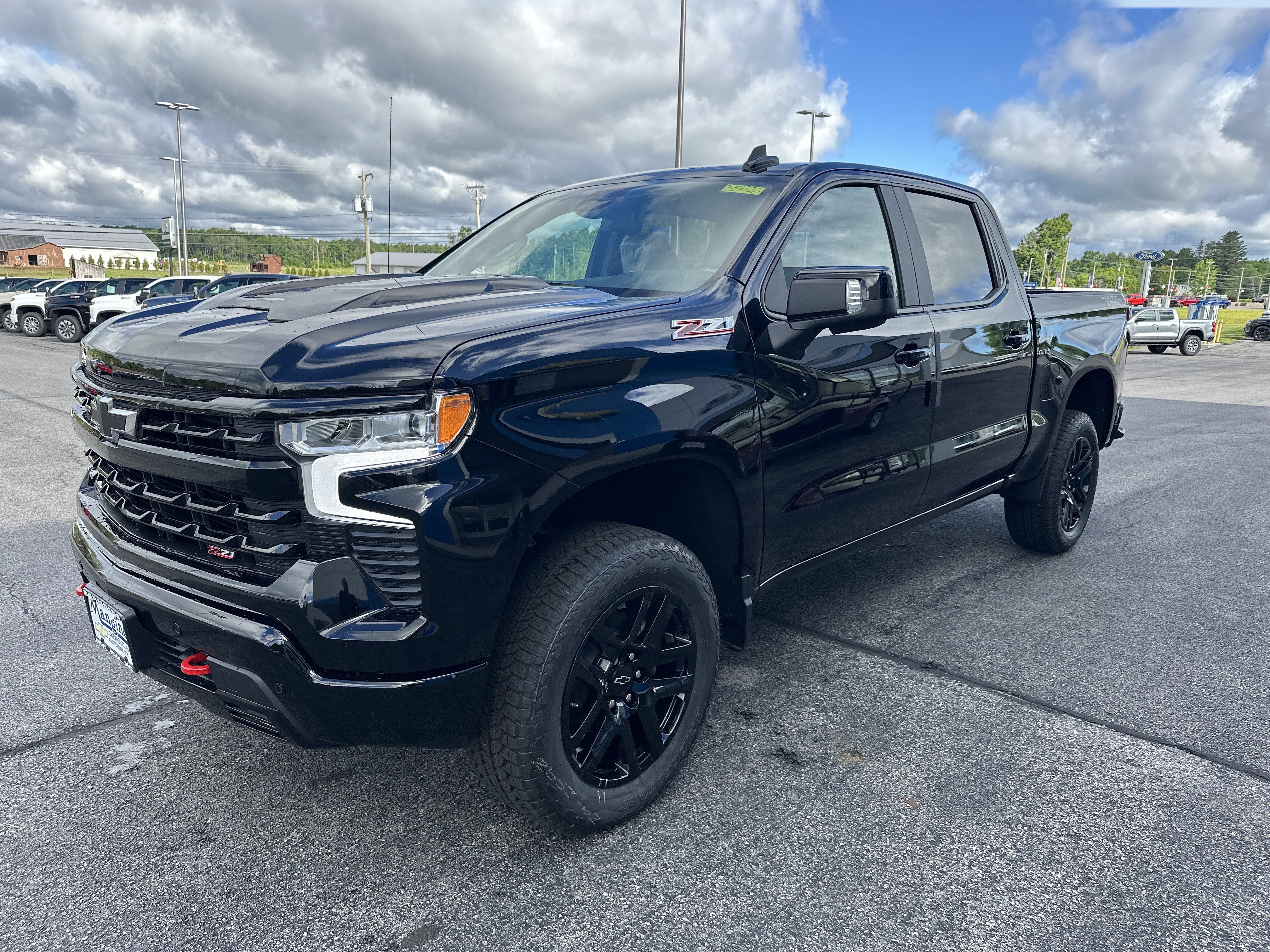 New 2026 Chevrolet Silverado 1500 LT Trail Boss w/ Safety Package AWD/4WD image 3