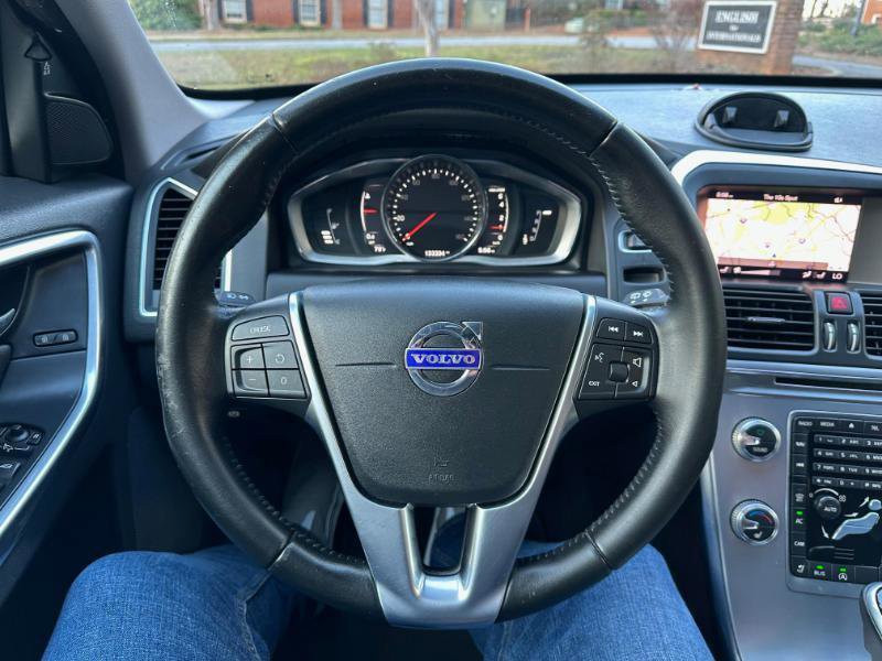 Used 2017 Volvo XC60 T6 Dynamic w/ Preferred Option Package image 26