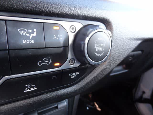 Used 2024 Jeep Gladiator Sport AWD/4WD image 30