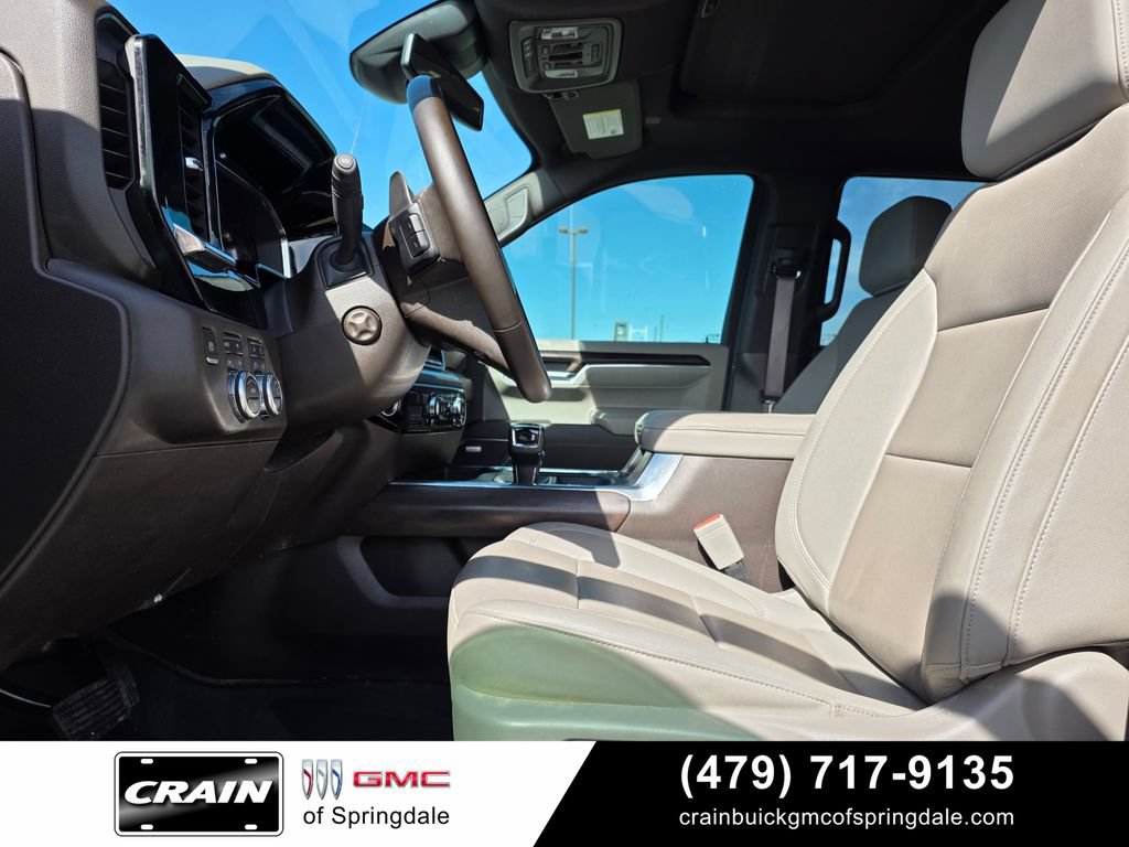 Used 2024 GMC Sierra 1500 SLT w/ SLT Premium Plus Package AWD/4WD image 11