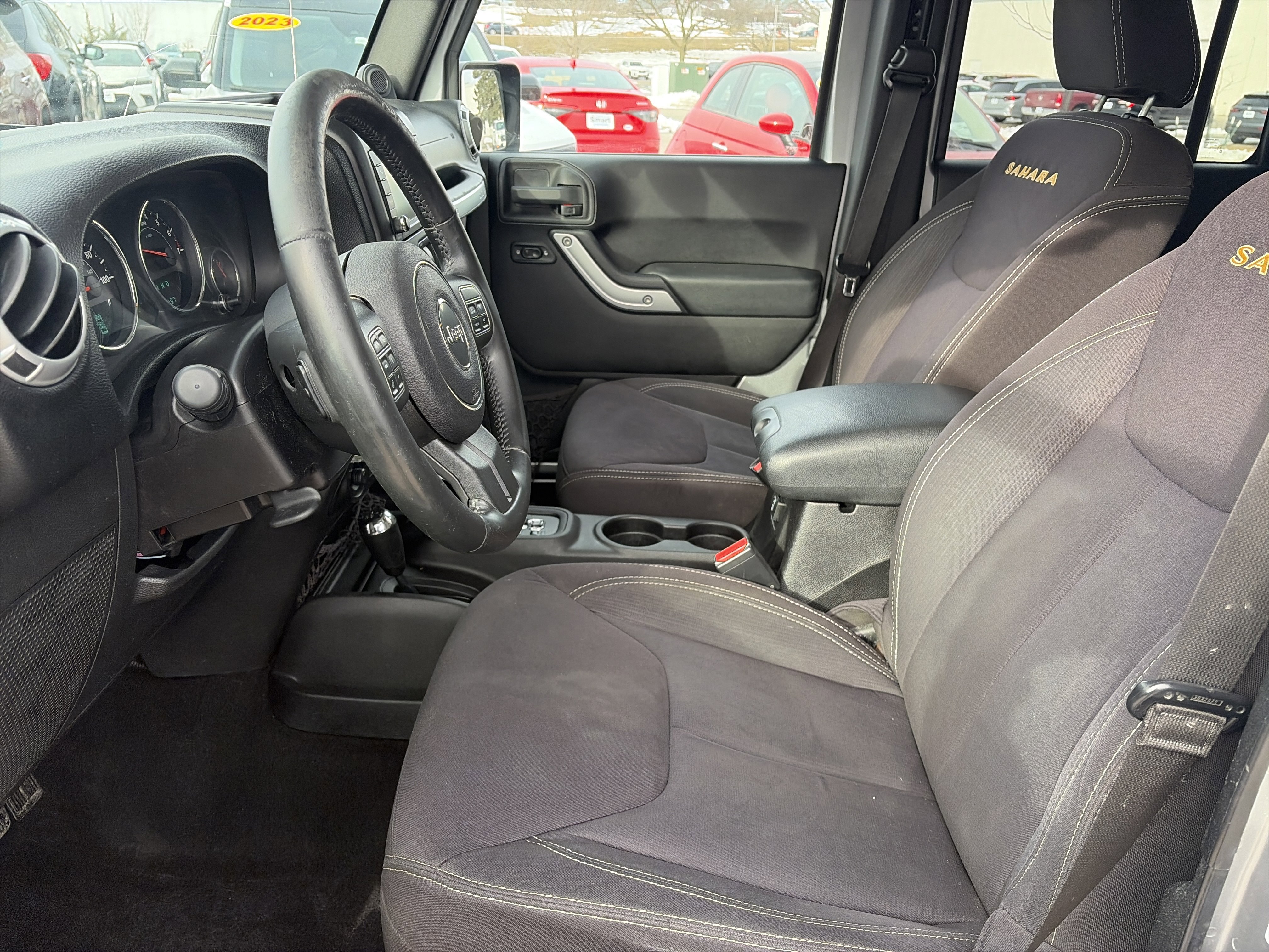 Used 2013 Jeep Wrangler Unlimited Sahara w/ Connectivity Group image 26