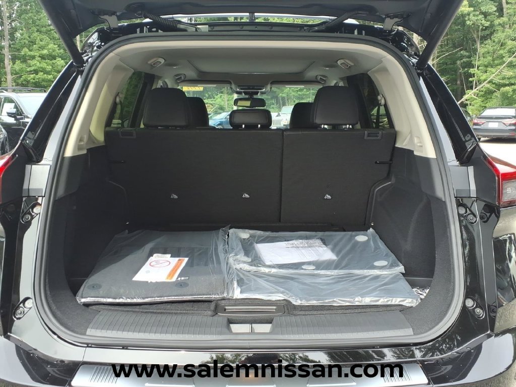 New 2026 Nissan Rogue Platinum w/ Platinum Premium Package AWD/4WD image 5