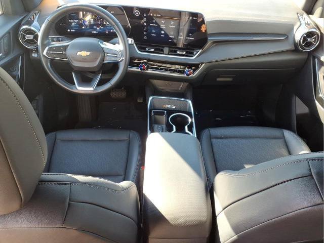 Used 2025 Chevrolet Equinox LT w/ Convenience Package II FWD image 6