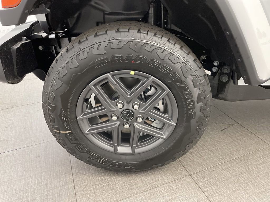 New 2026 Jeep Gladiator Sport image 8