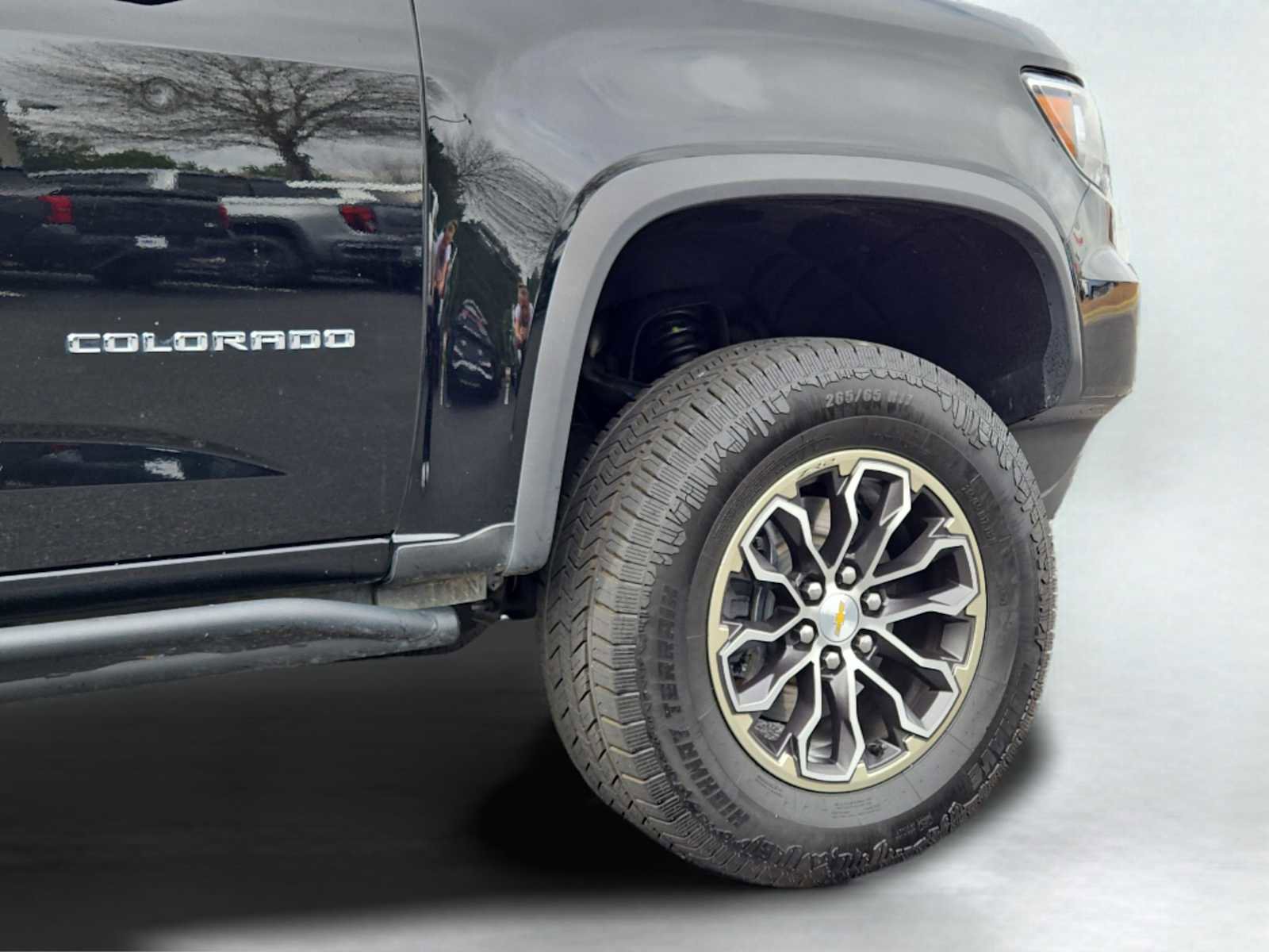Used 2022 Chevrolet Colorado ZR2 AWD/4WD image 11