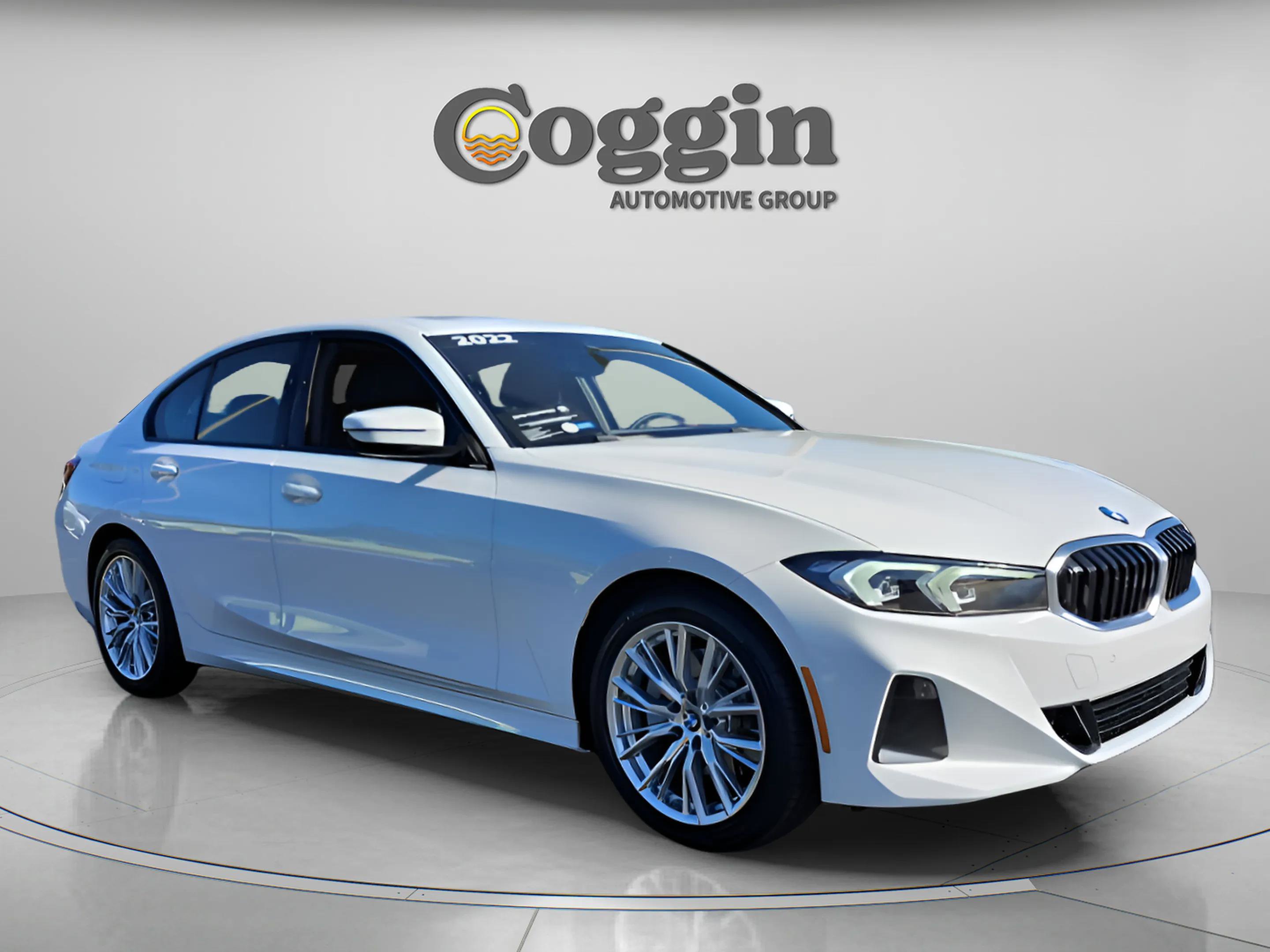 Certified 2023 BMW 330i Sedan w/ Driving Assistance Package image 7