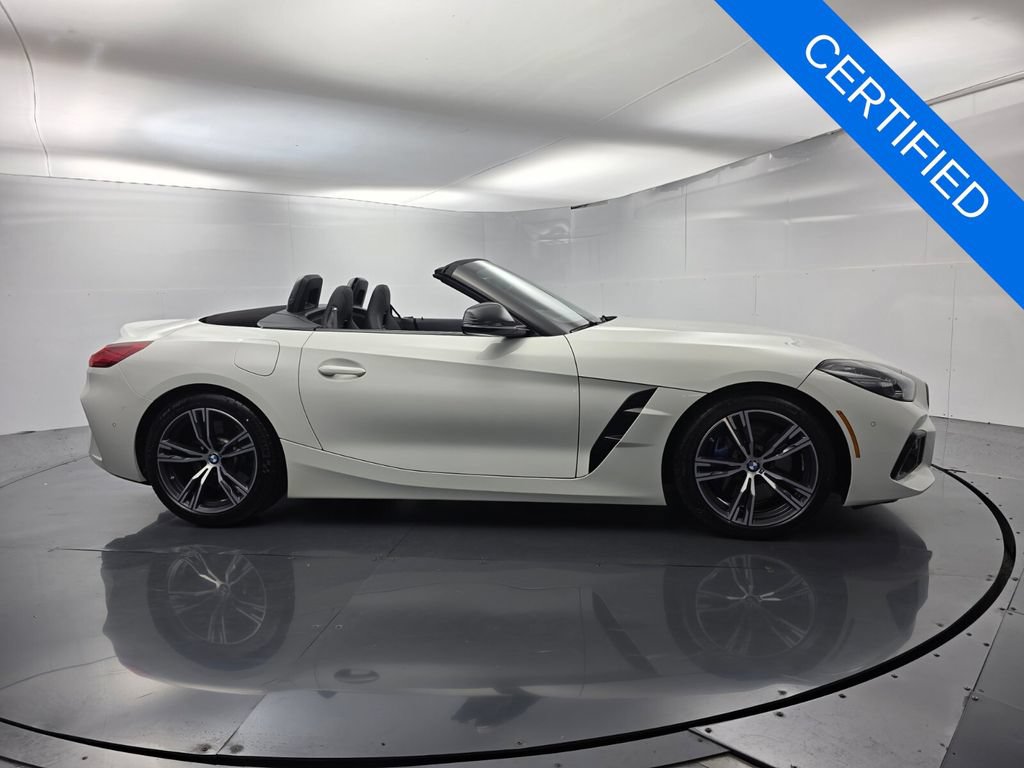 Certified 2026 BMW Z4 M40i RWD video 3