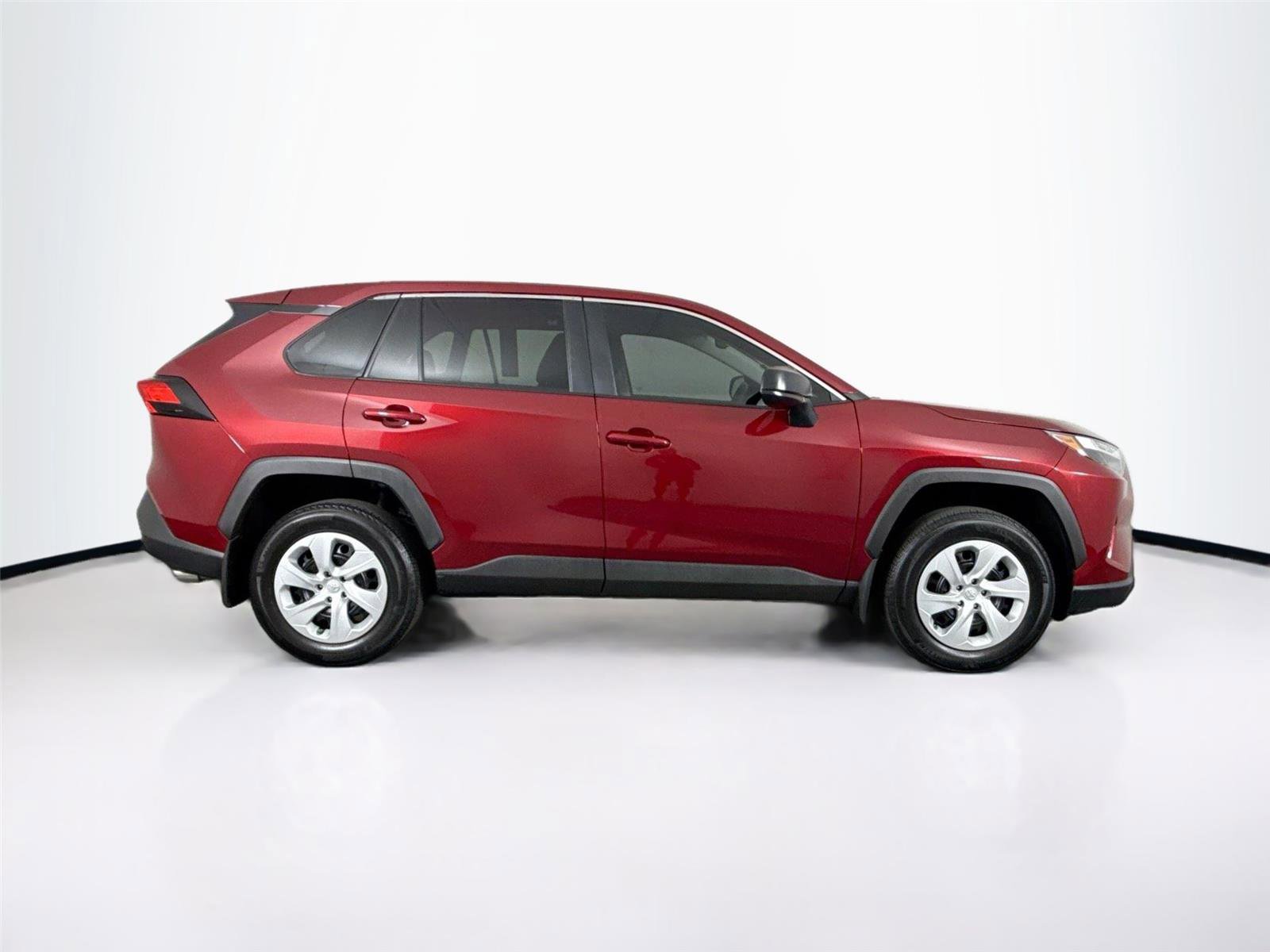 Certified 2025 Toyota RAV4 LE FWD image 10