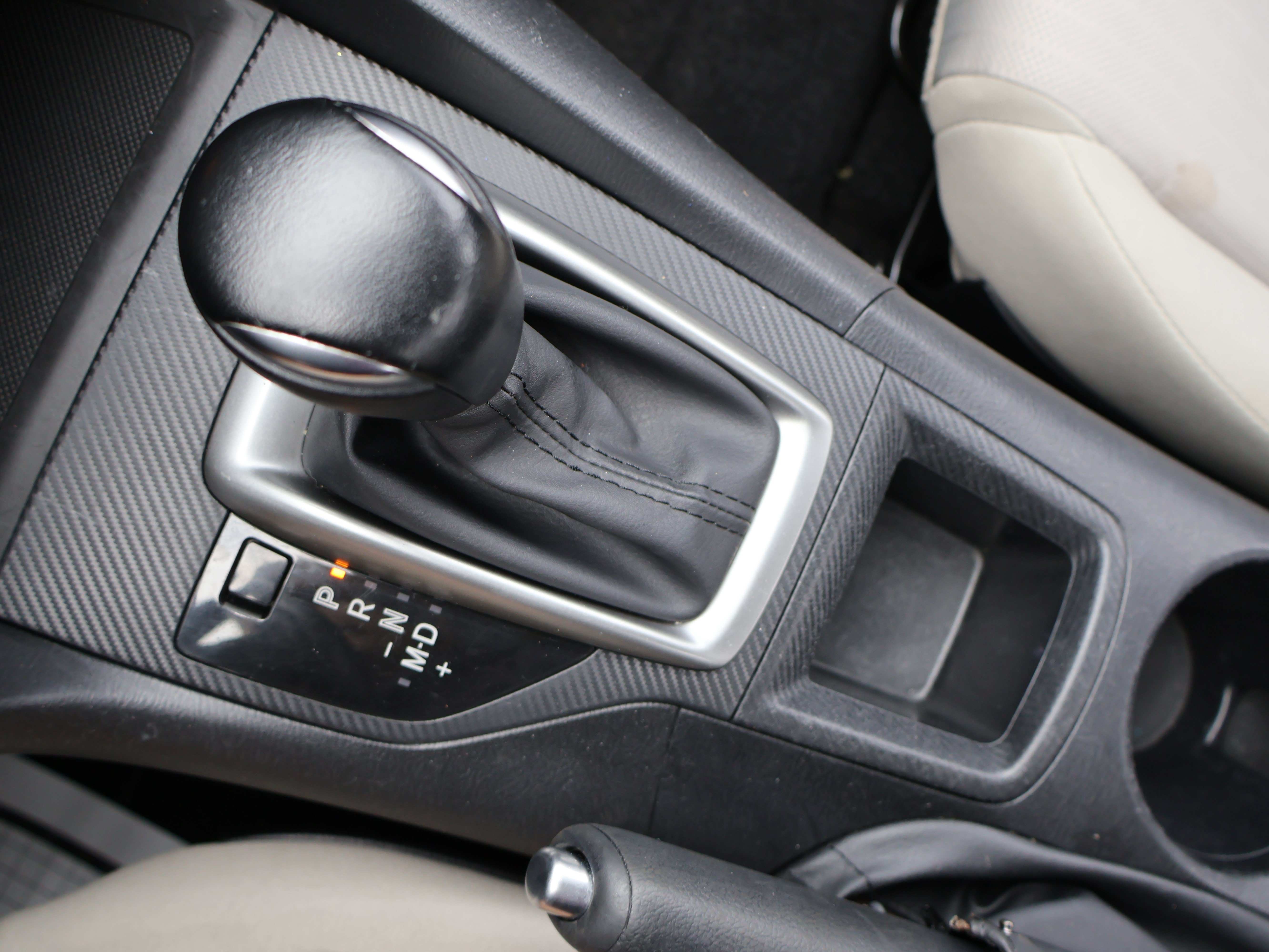 Used 2014 MAZDA MAZDA3 i Sport FWD image 18