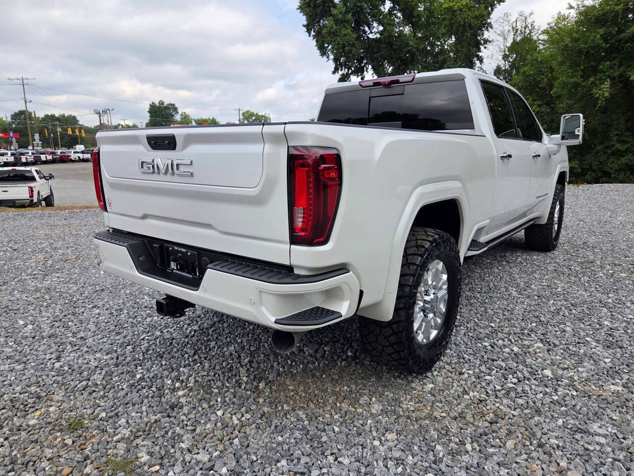 Used 2021 GMC Sierra 2500 Denali w/ Denali Ultimate Package AWD/4WD image 8