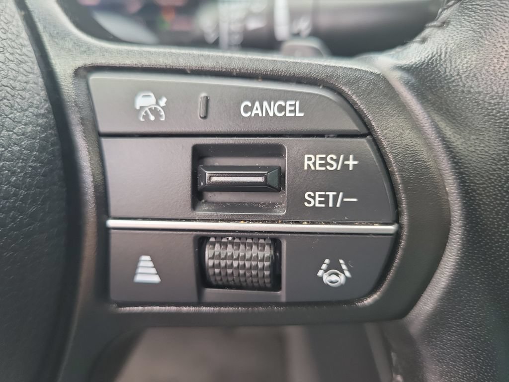 Used 2023 Honda Accord EX-L image 30
