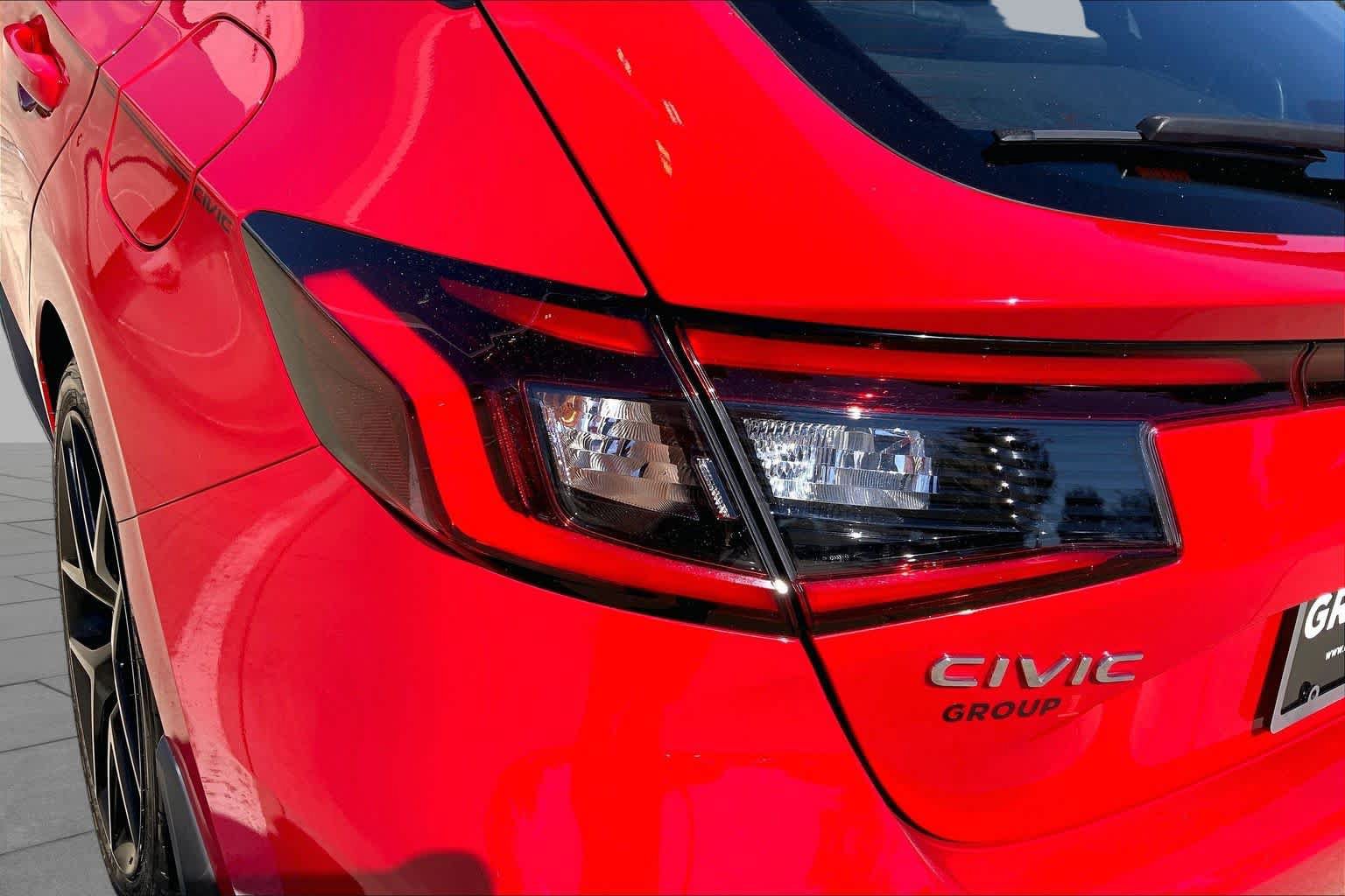 Used 2023 Honda Civic Sport image 27