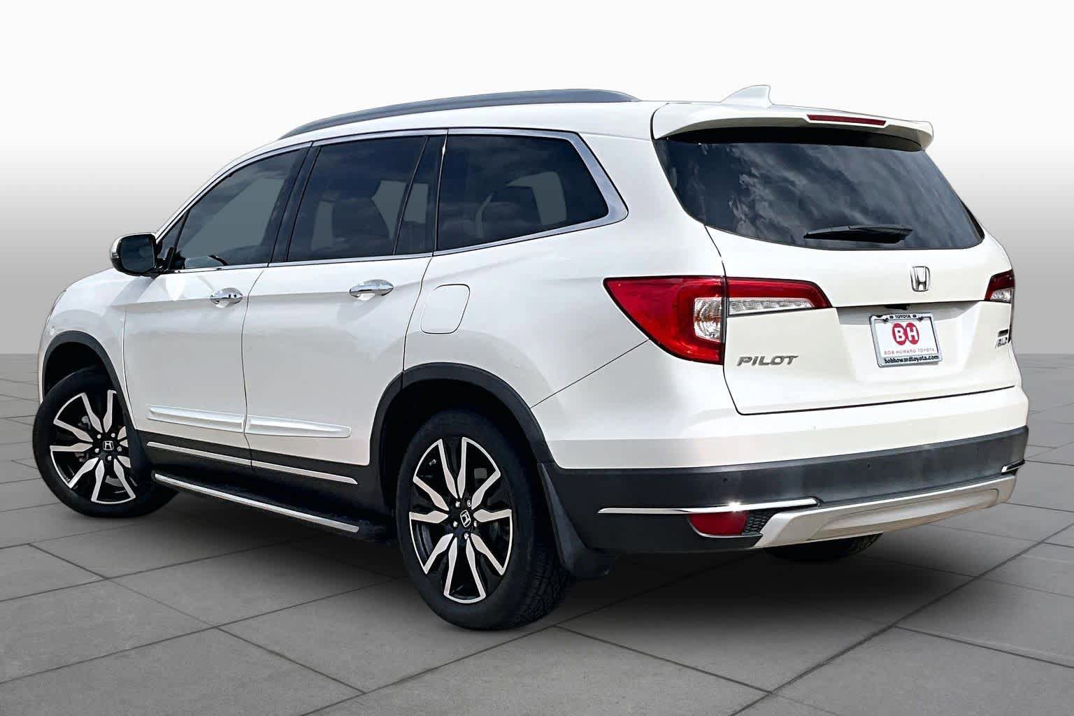 Used 2019 Honda Pilot Touring image 12