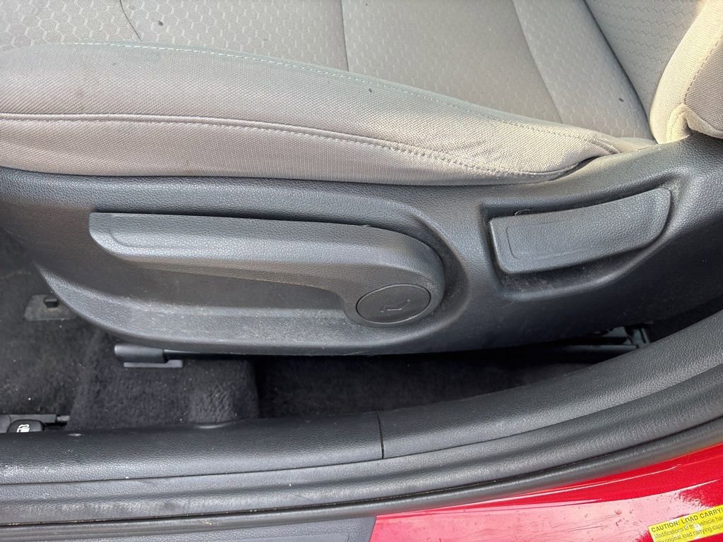 Used 2020 Hyundai Elantra SEL image 14