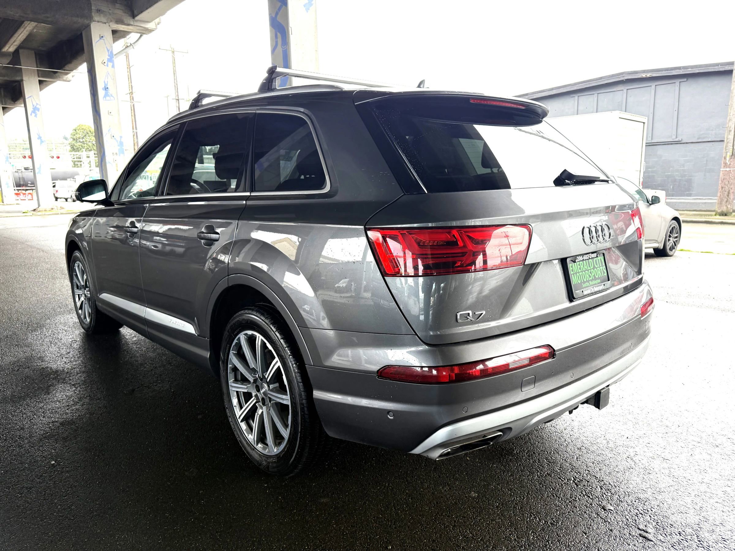 Used 2019 Audi Q7 3.0T Premium Plus w/ Premium Plus Package image 7