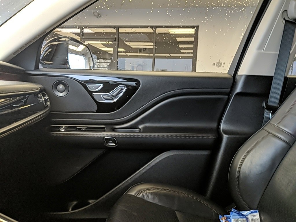 Certified 2021 Lincoln Aviator Reserve w/ Equipment Group 201A image 26