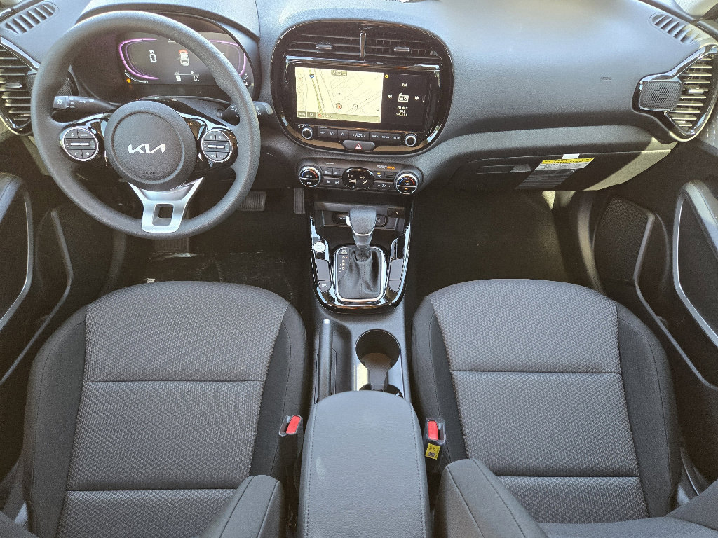 New 2025 Kia Soul S image 18