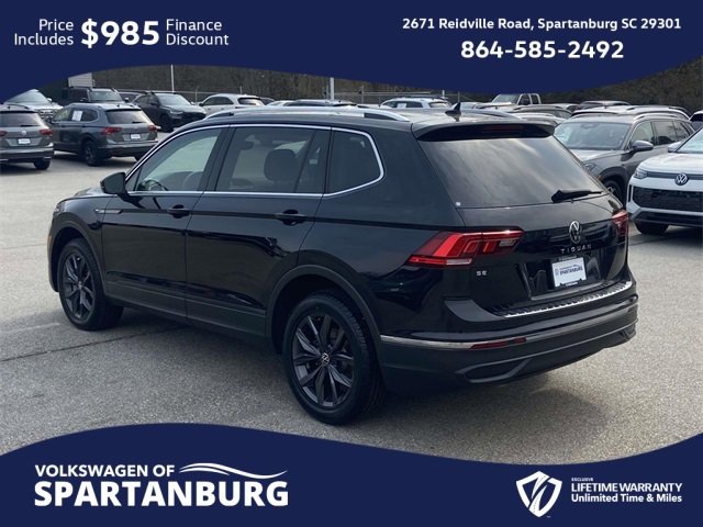 Used 2023 Volkswagen Tiguan SE image 5