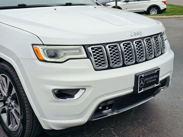 Used 2018 Jeep Grand Cherokee Overland image 3