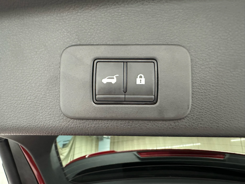 Used 2026 Nissan Murano Platinum w/ Cargo Package AWD/4WD image 9