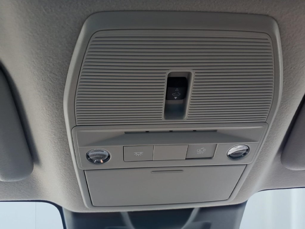 New 2027 Nissan Sentra SV w/ SV Convenience Package FWD image 25