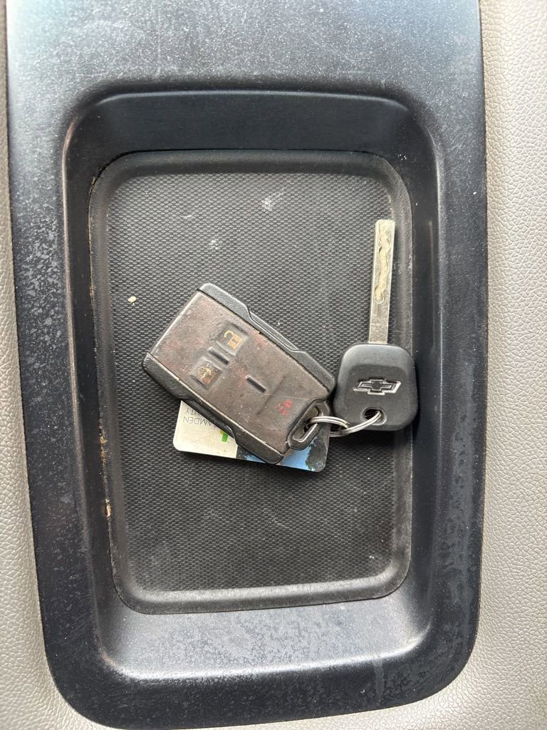 Used 2018 Chevrolet Silverado 1500 Custom w/ Custom Value Package AWD/4WD image 48