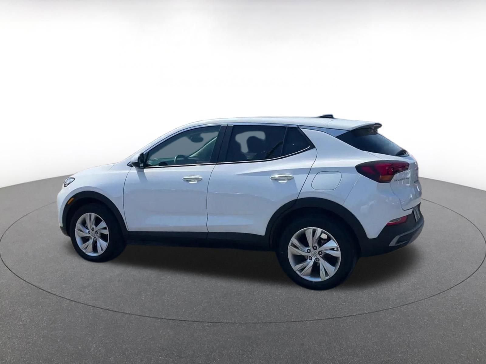 Used 2025 Buick Encore GX Preferred image 10
