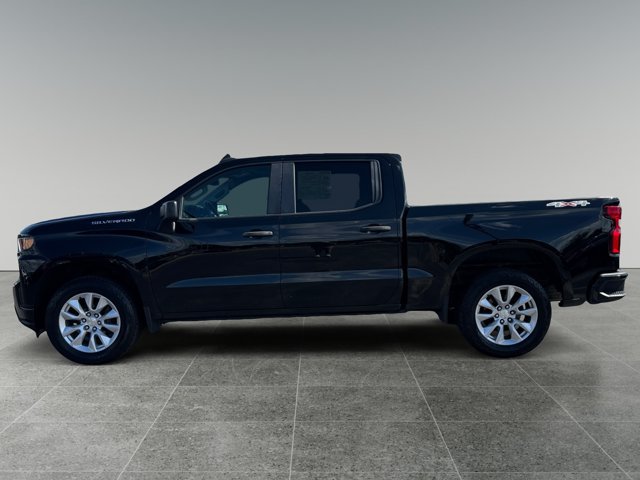 Used 2021 Chevrolet Silverado 1500 Custom AWD/4WD image 3