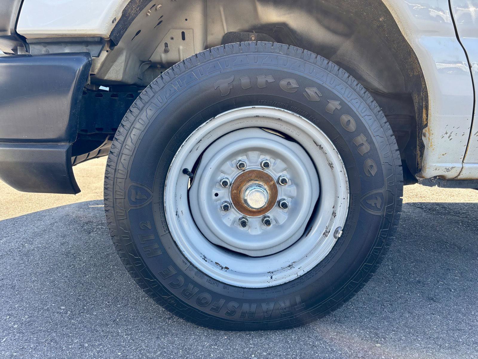 Used 2014 Ford E-150 and Econoline 150 w/ Power Group RWD image 26