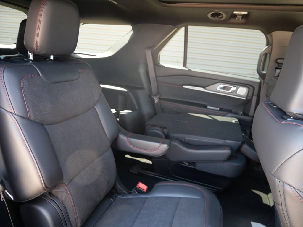 New 2026 Ford Explorer ST w/ Sun And Sound Package AWD/4WD image 11