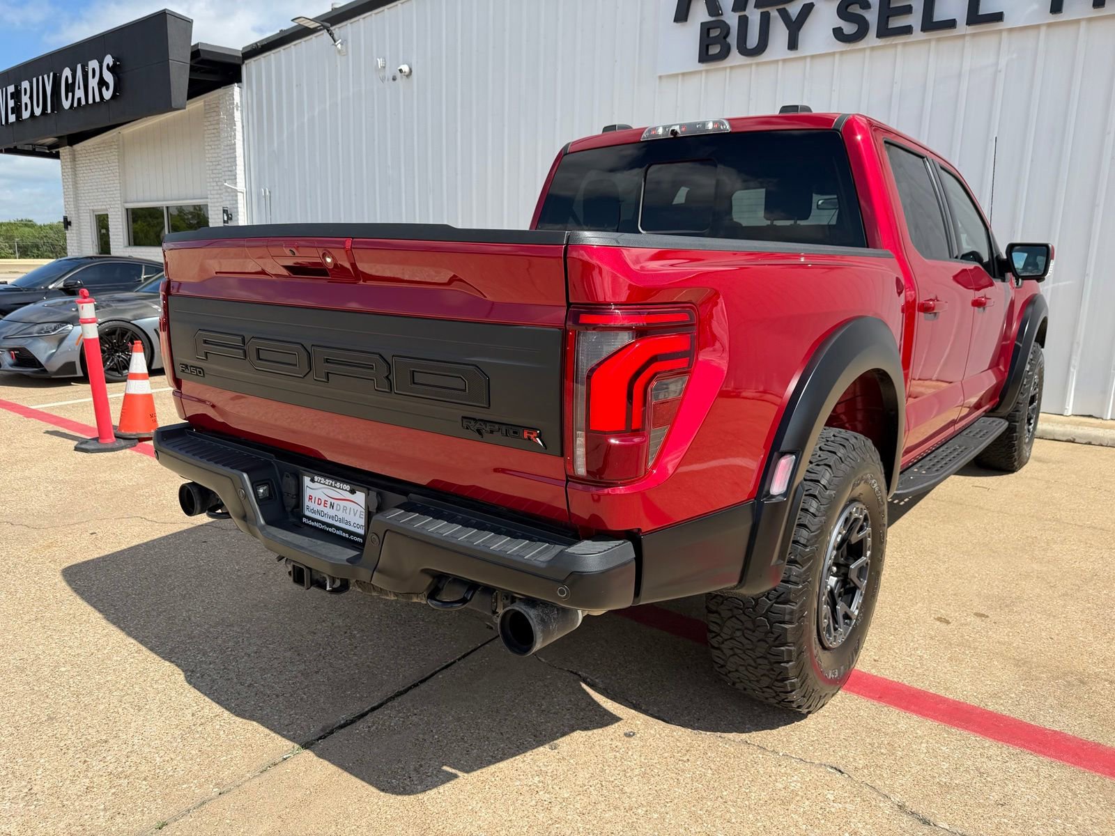 Used 2024 Ford F150 Raptor w/ Equipment Group 803A Raptor R AWD/4WD image 7