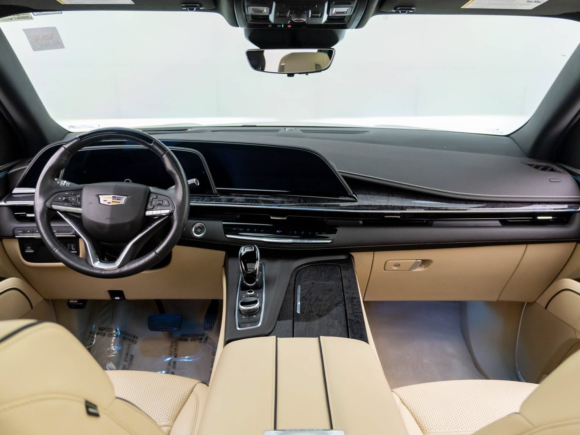Used 2023 Cadillac Escalade ESV Premium Luxury AWD/4WD image 11