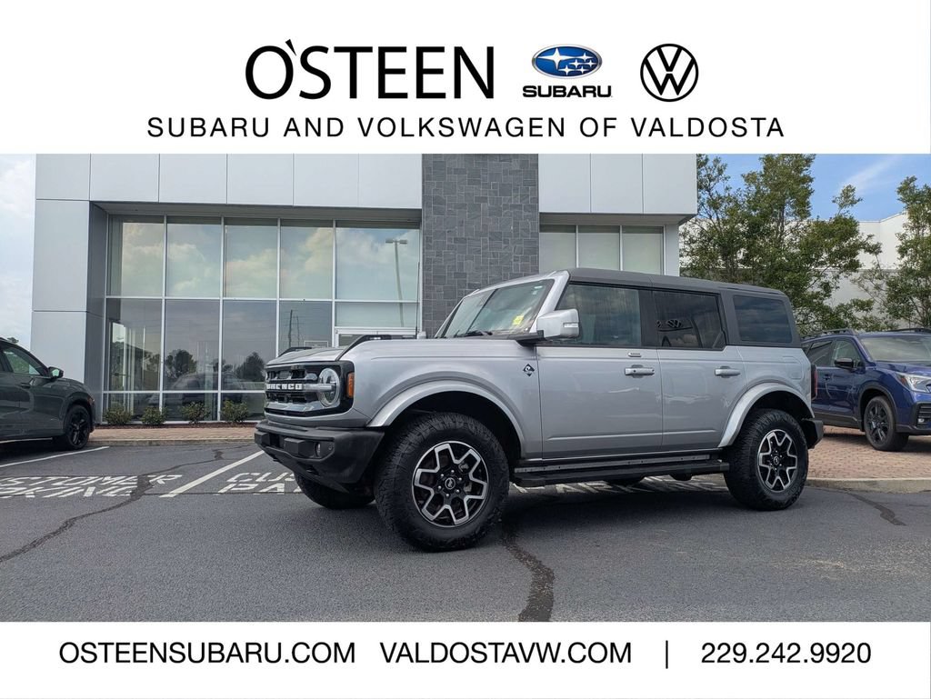 Used 2023 Ford Bronco Outer Banks AWD/4WD image 1