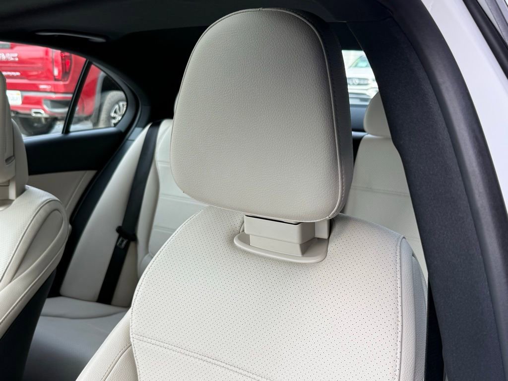 Certified 2025 Mercedes-Benz C 300 4MATIC Sedan image 3