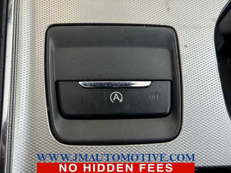 Used 2023 Ford Edge ST image 33