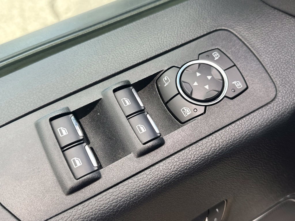 Used 2019 Ford F150 Lariat AWD/4WD image 16