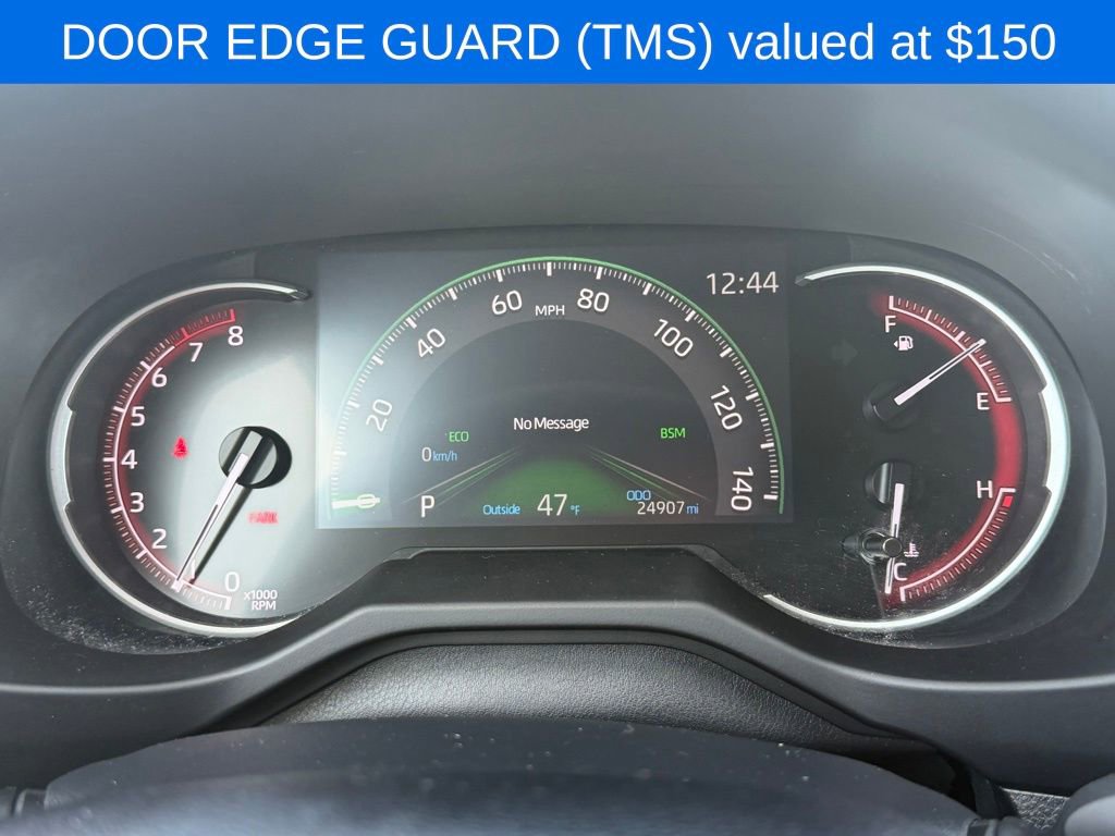 Used 2023 Toyota RAV4 XLE image 6