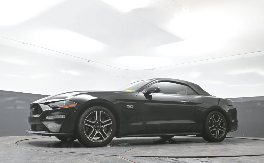 Used 2018 Ford Mustang GT Premium w/ Equipment Group 401A RWD image 71