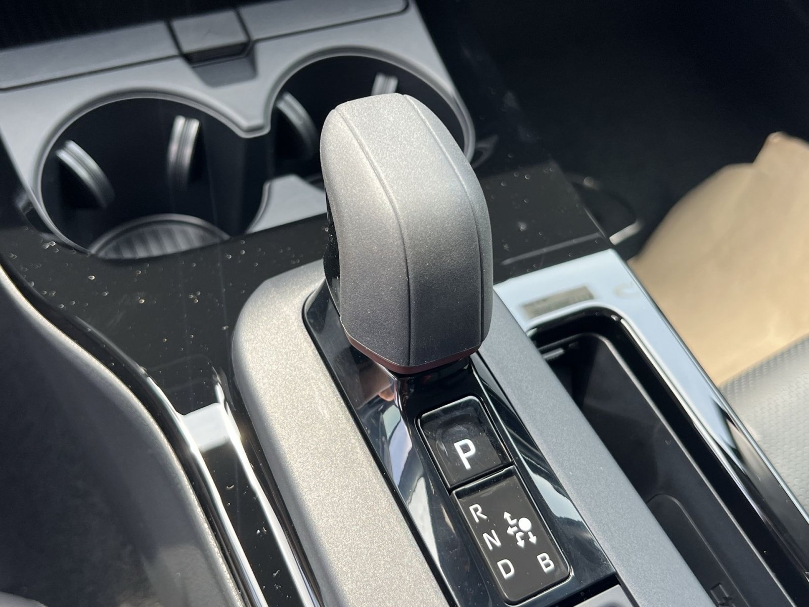 New 2026 Toyota Prius Plug-In Hybrid FWD image 17
