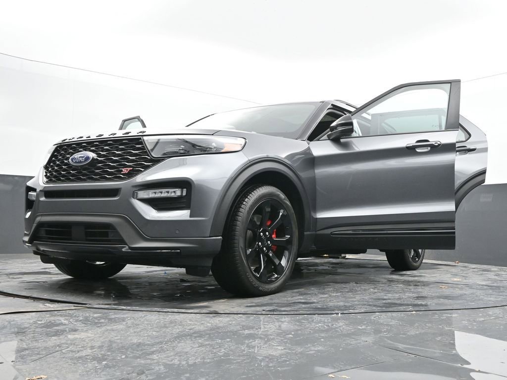 Used 2024 Ford Explorer ST w/ Equipment Group 401A image 90