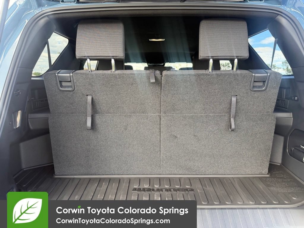 New 2026 Toyota 4Runner SR5 AWD/4WD image 24