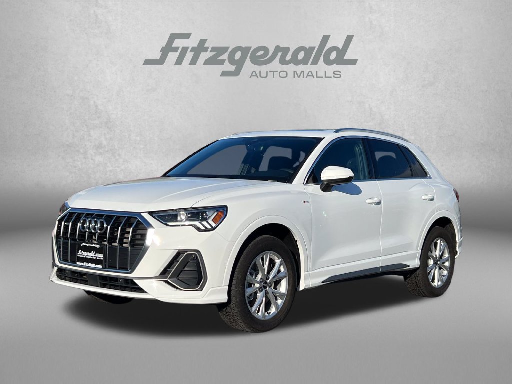 Used 2025 Audi Q3 2.0T Premium AWD/4WD image 2
