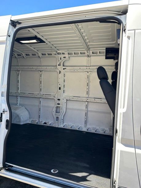 Used 2023 RAM ProMaster 2500 FWD image 25